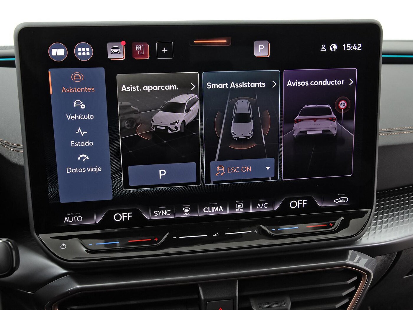 CUPRA Leon Sportstourer 1.5 eTSI DSG 110 kW (150 CV) — photo 25
