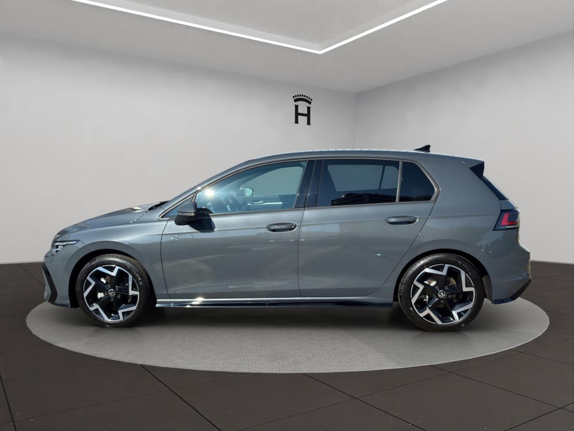 Volkswagen Golf R-Line