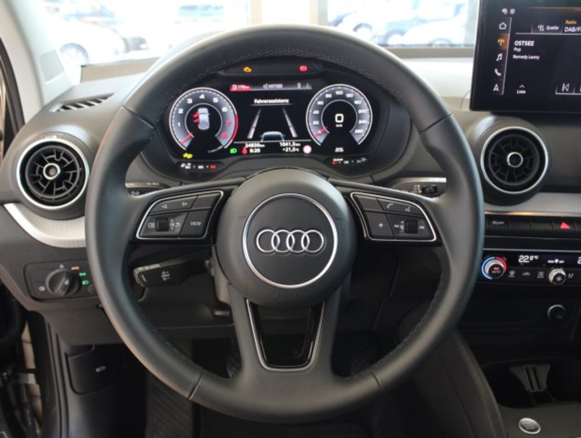 Audi Q2 S line