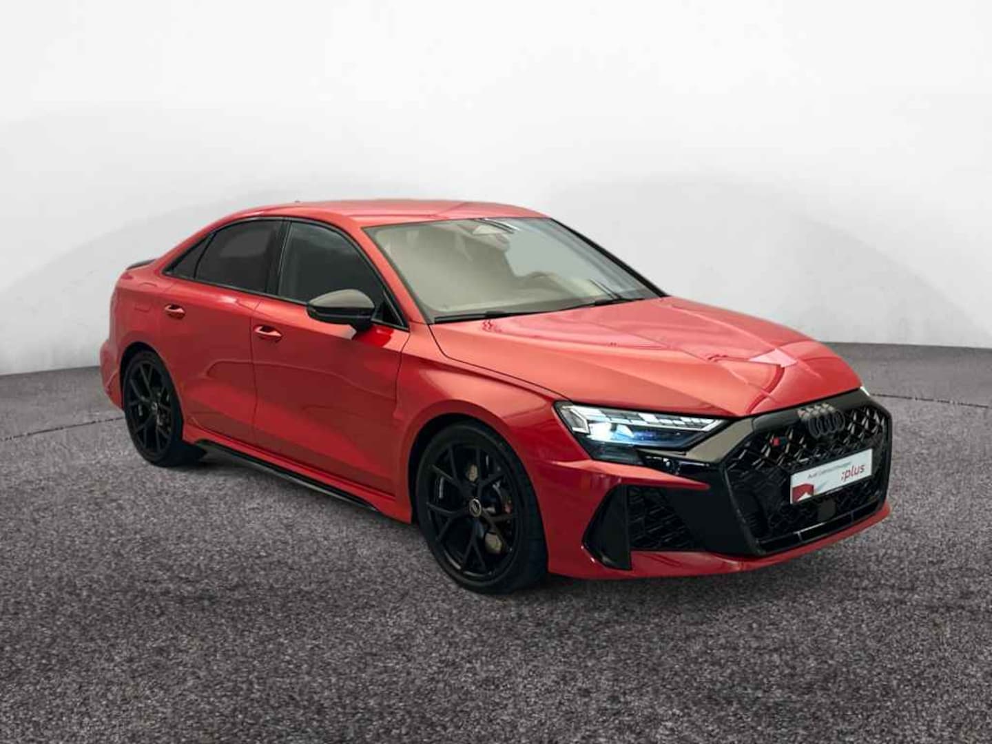 Bild über Audi RS 3 Limousine TFSI quattro 294 kW S tronic - für weitere Informationen kontaktieren Sie den Audi Partner
