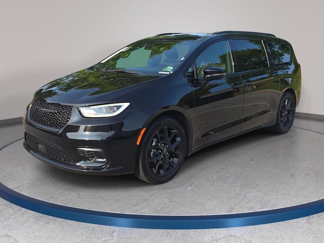 2025 Chrysler Pacifica