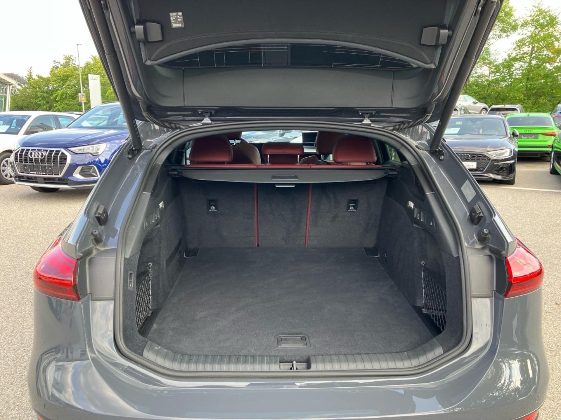 Audi S6 Avant e-tron