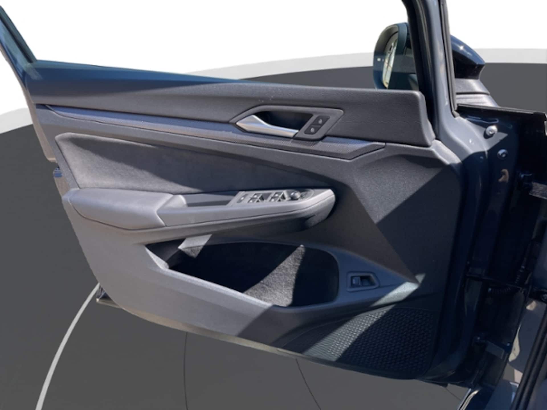 Volkswagen Golf Variant R-Line