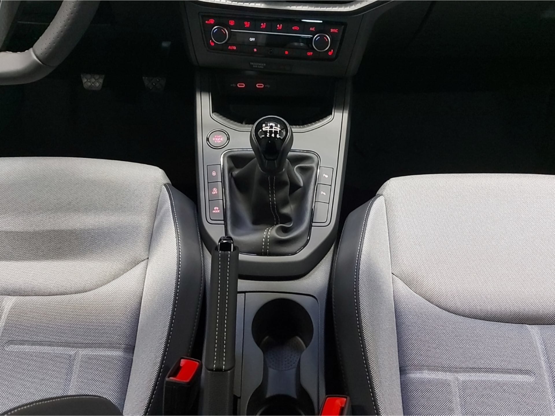 SEAT Arona FR