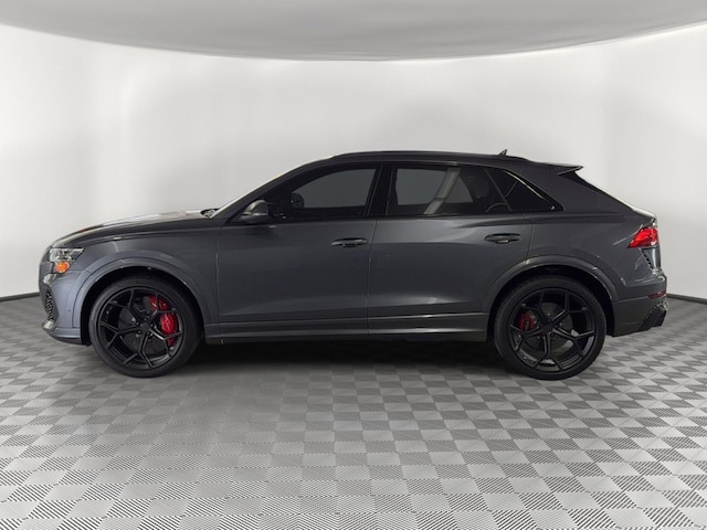 2026 Audi RS Q8 SUV performance