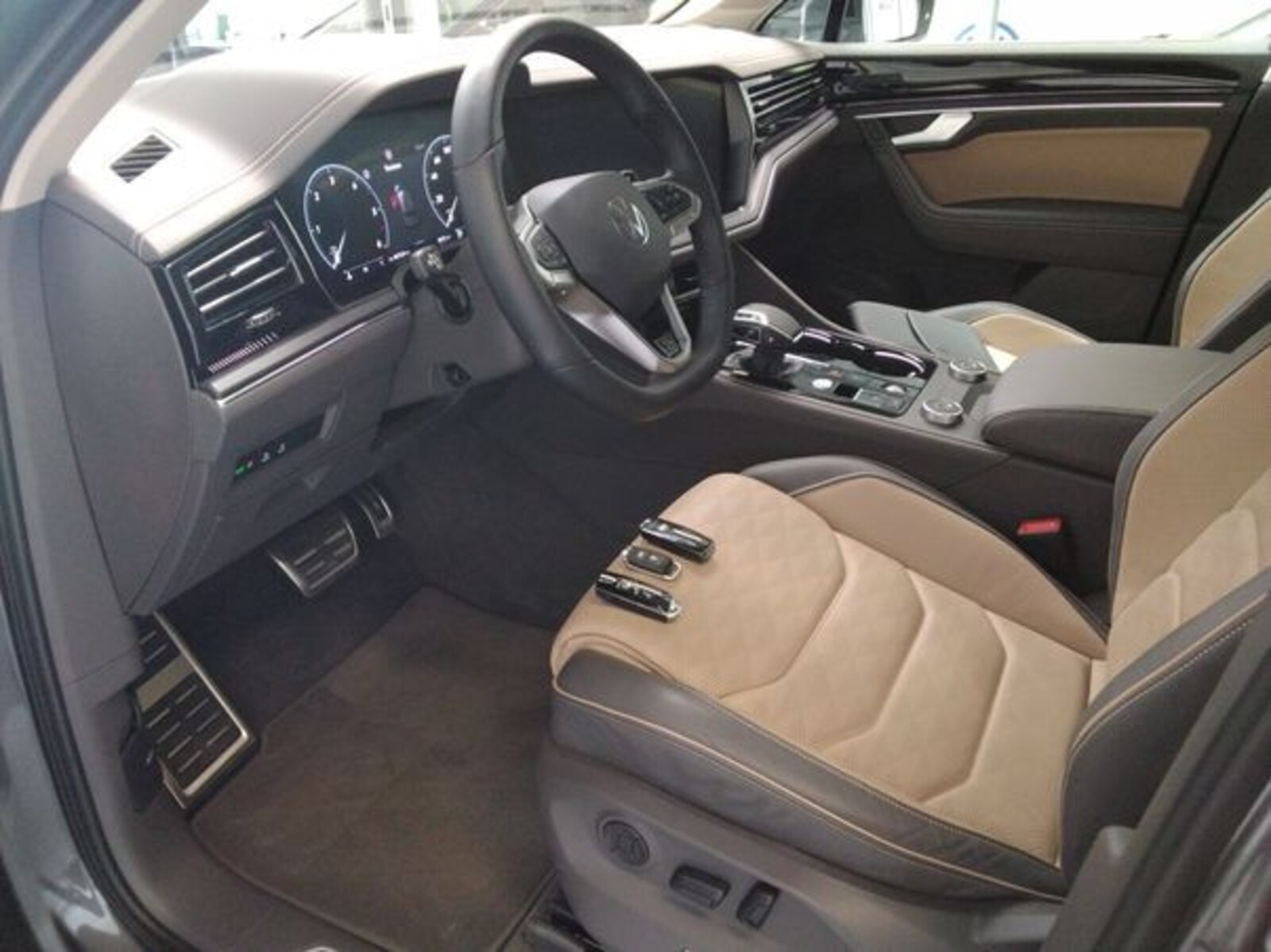 Volkswagen Touareg – Bild 4