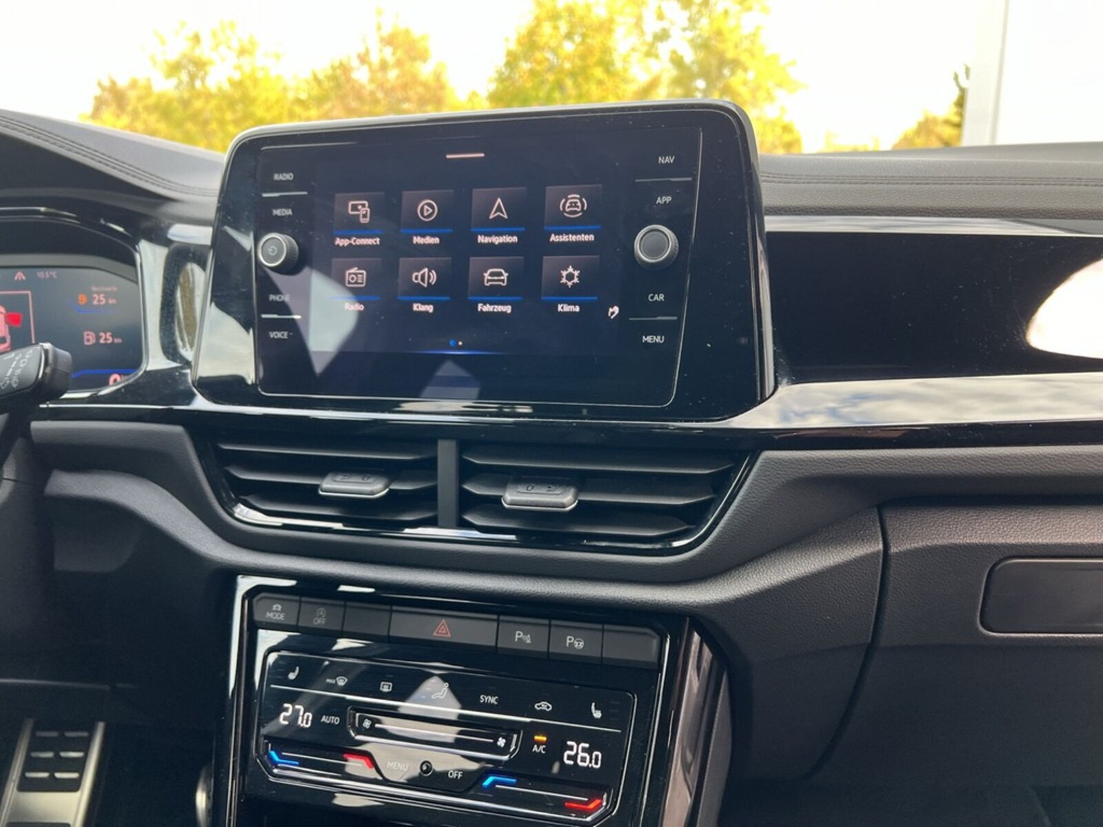 Volkswagen T-Roc – Bild 12