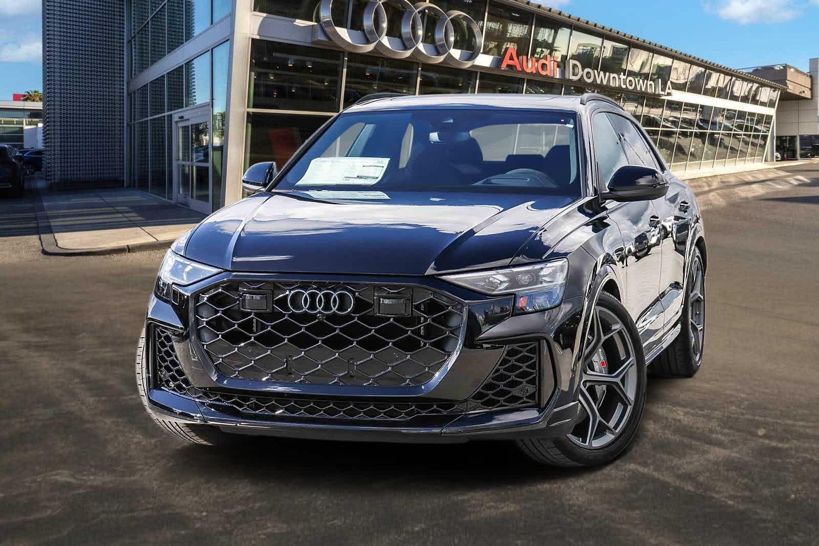 2026 Audi RS Q8 -'s photo
