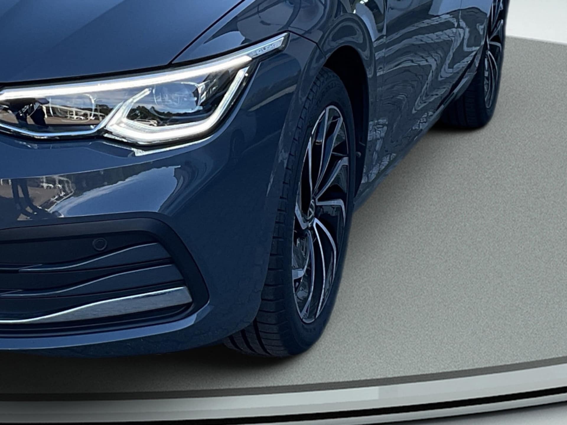 Volkswagen Golf Style