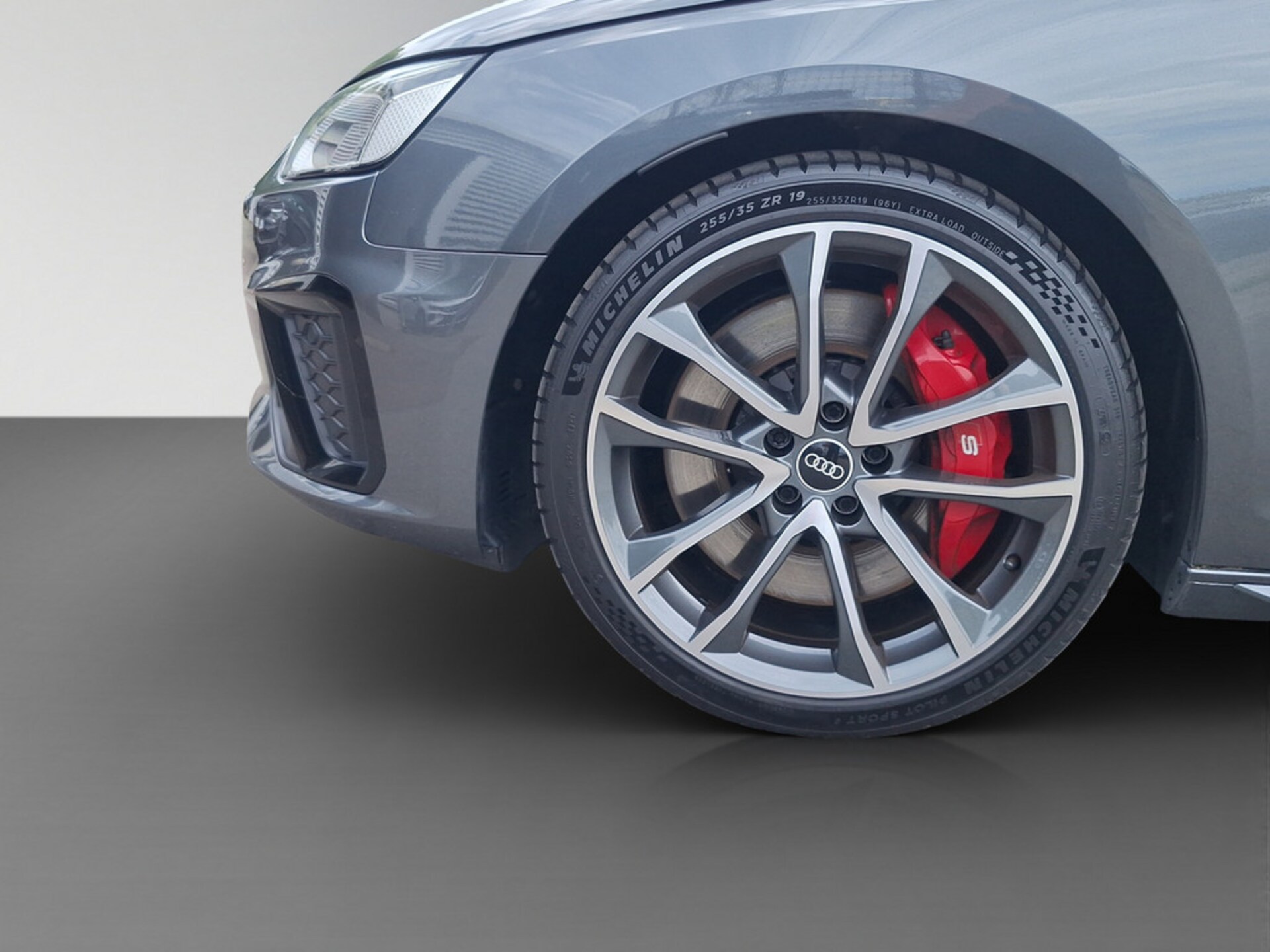 Audi S4 Avant