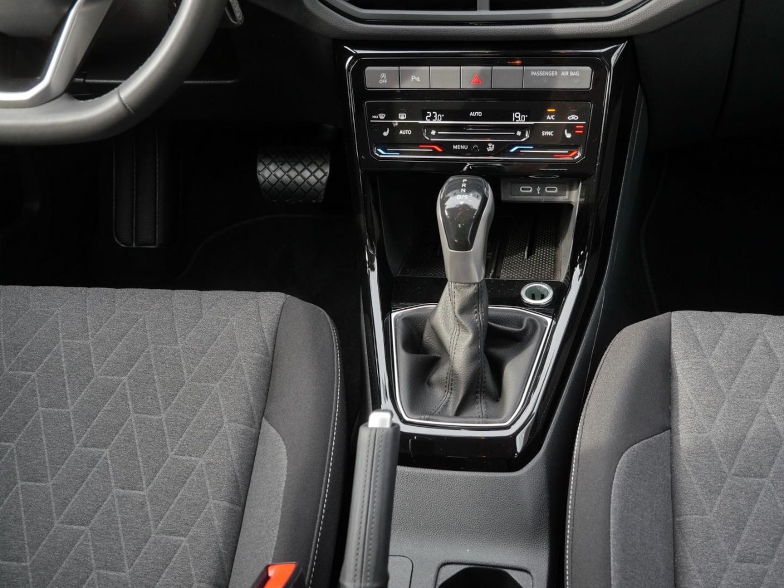 Volkswagen T-Cross – Bild 7