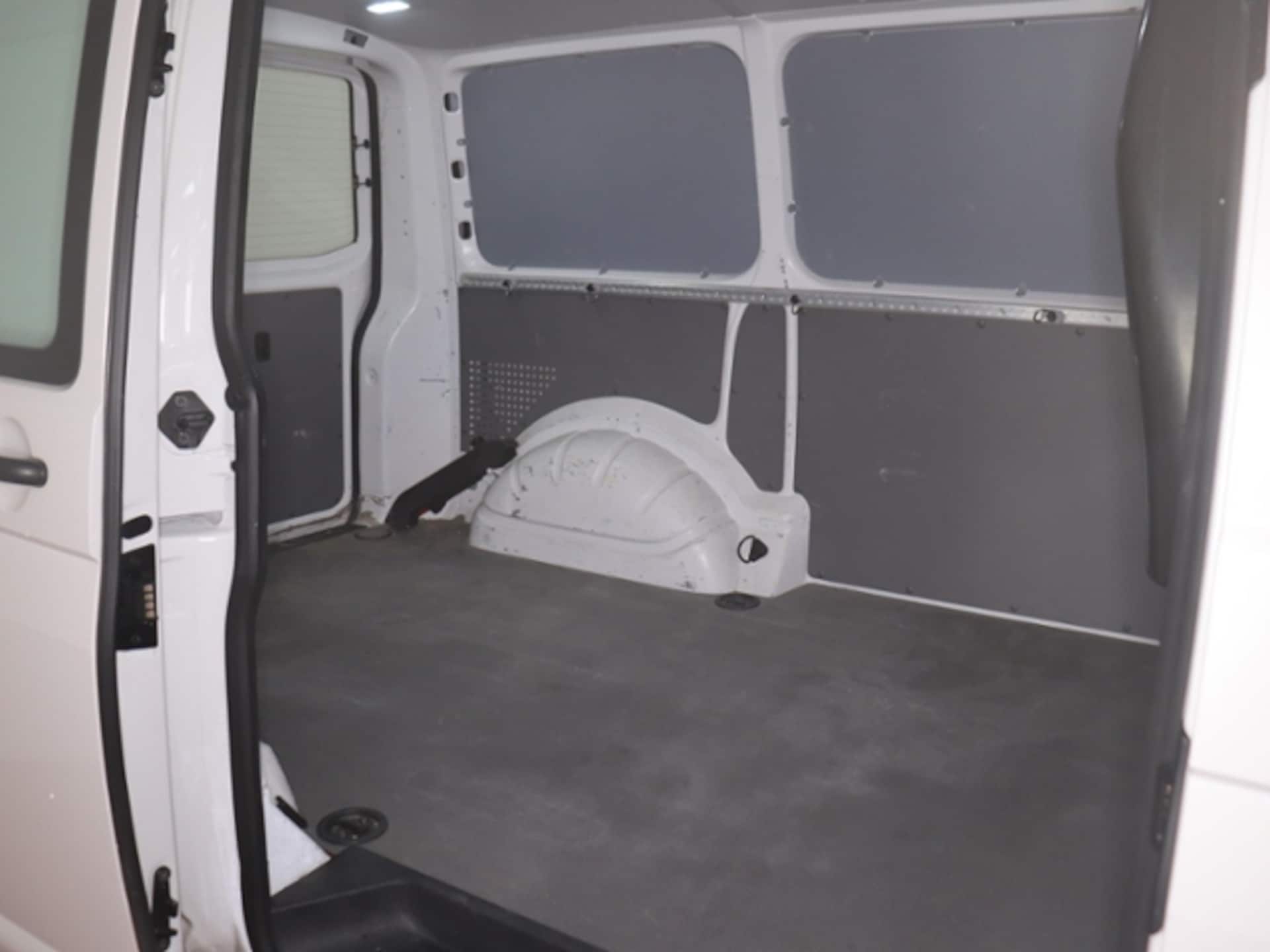 Volkswagen T6.1 Transporter Kasten kurzer Radstand