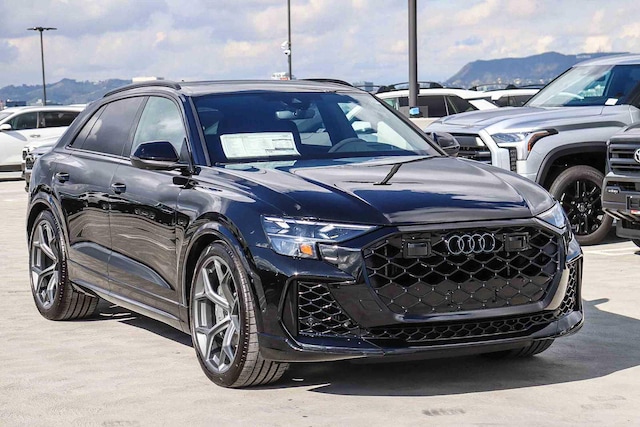 2026 Audi RS Q8 SUV performance