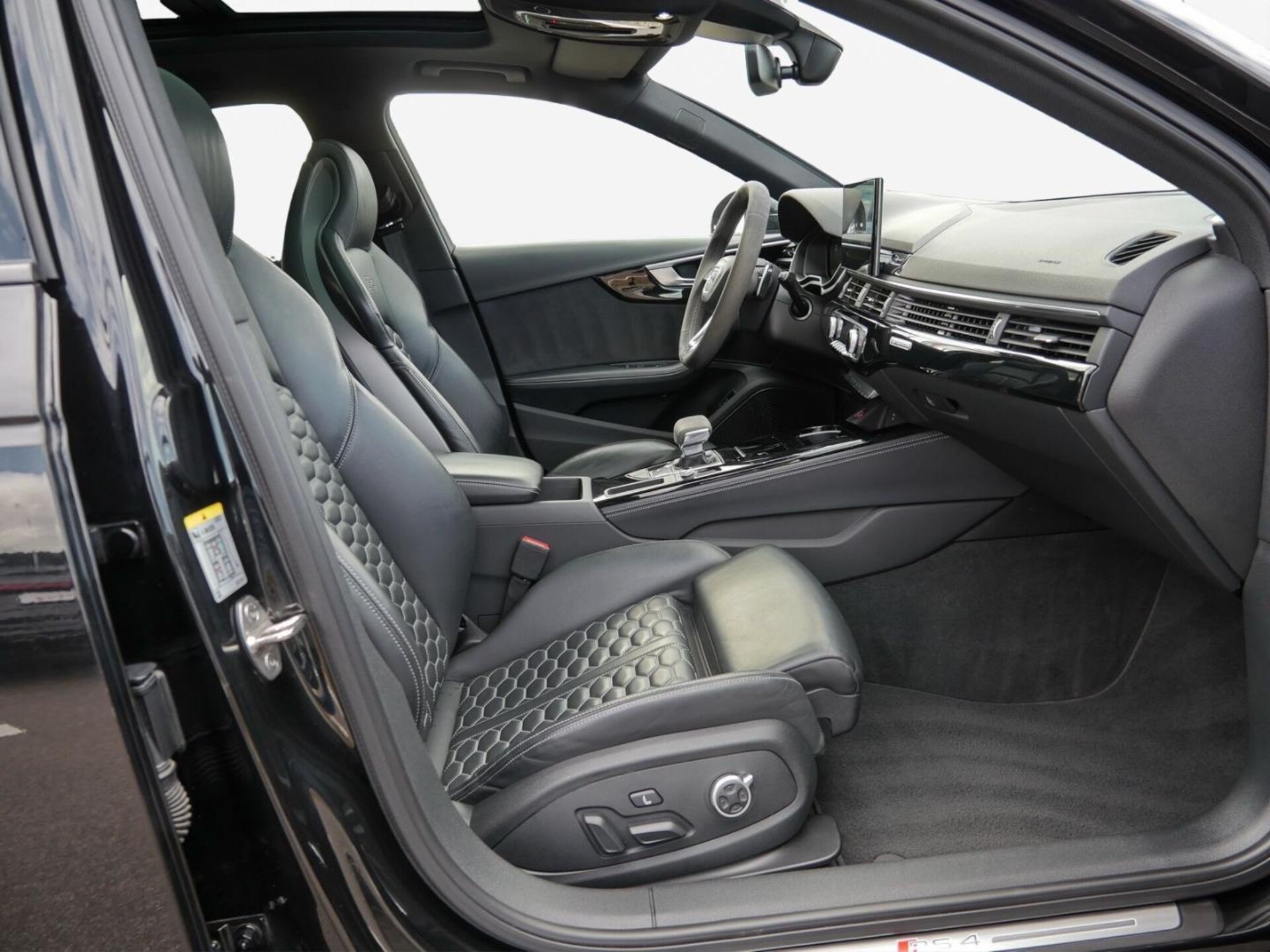 Audi RS 4 Avant