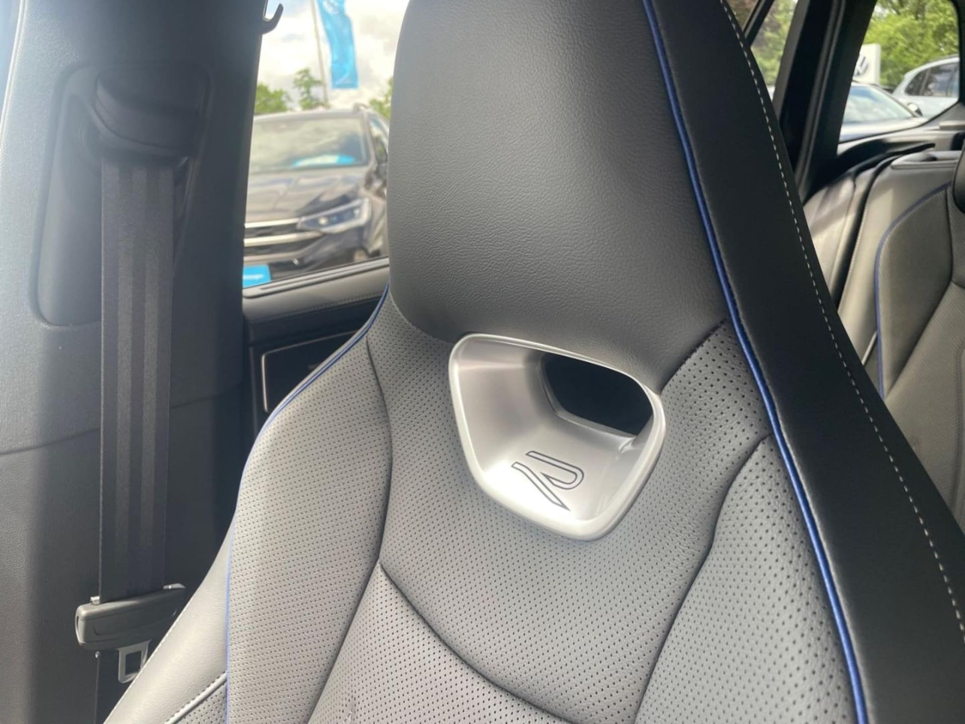 Volkswagen Passat R-Line