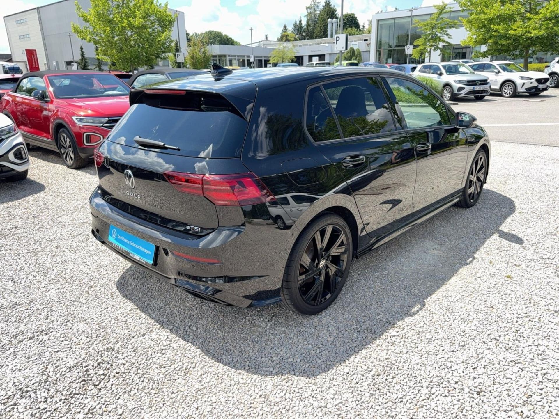 Volkswagen Golf R-Line