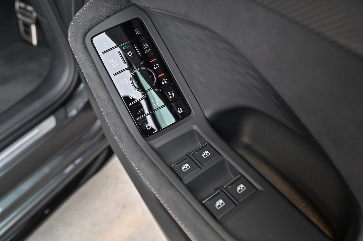 Image about Audi S5 Avant TFSI quattro 270 kW S tronic
