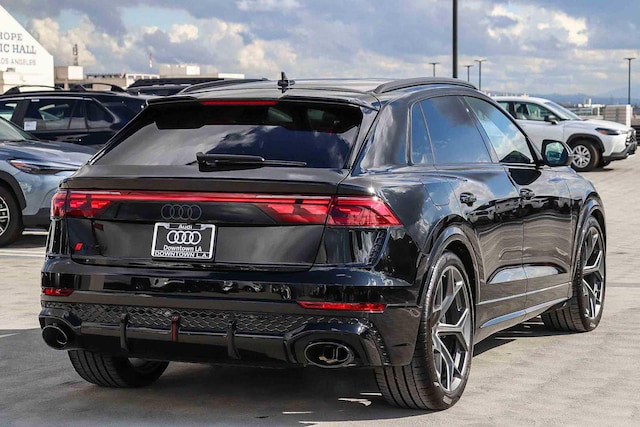 2026 Audi RS Q8 SUV performance