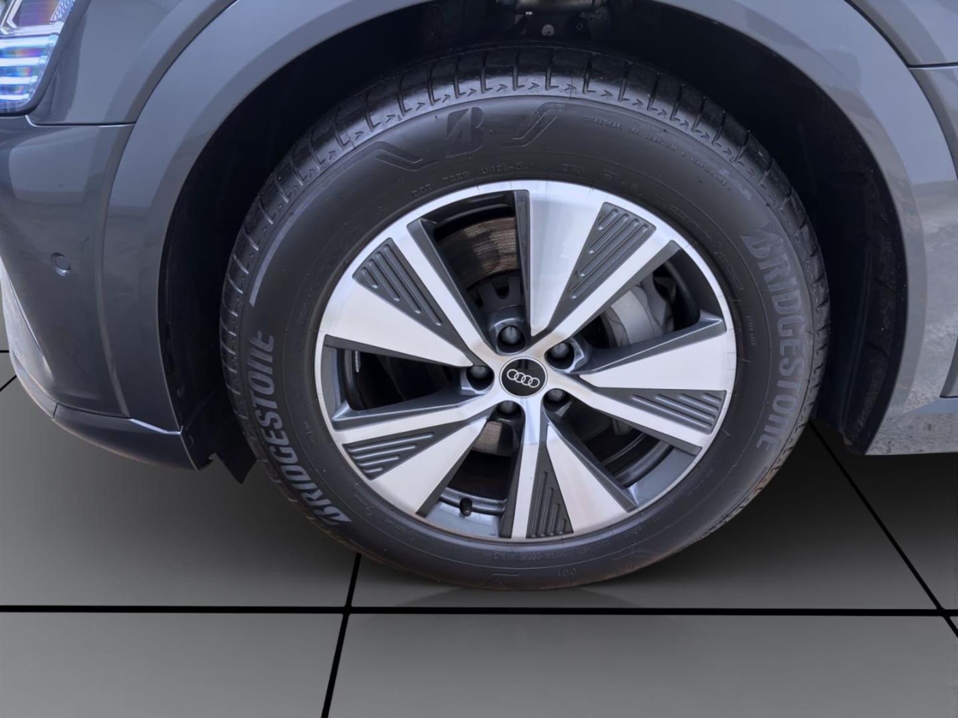 Audi Q8 e-tron Advanced