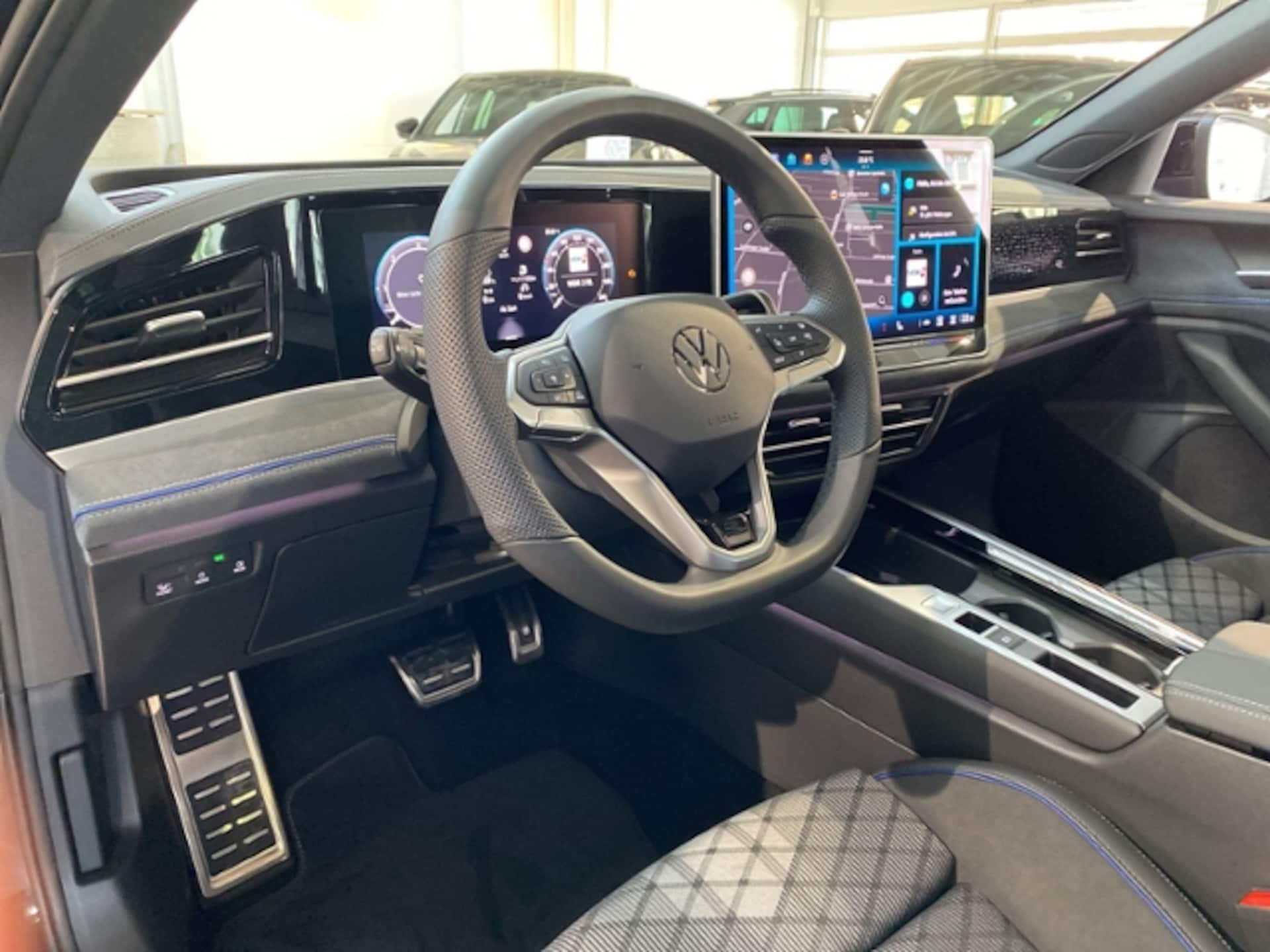Volkswagen Passat R-Line