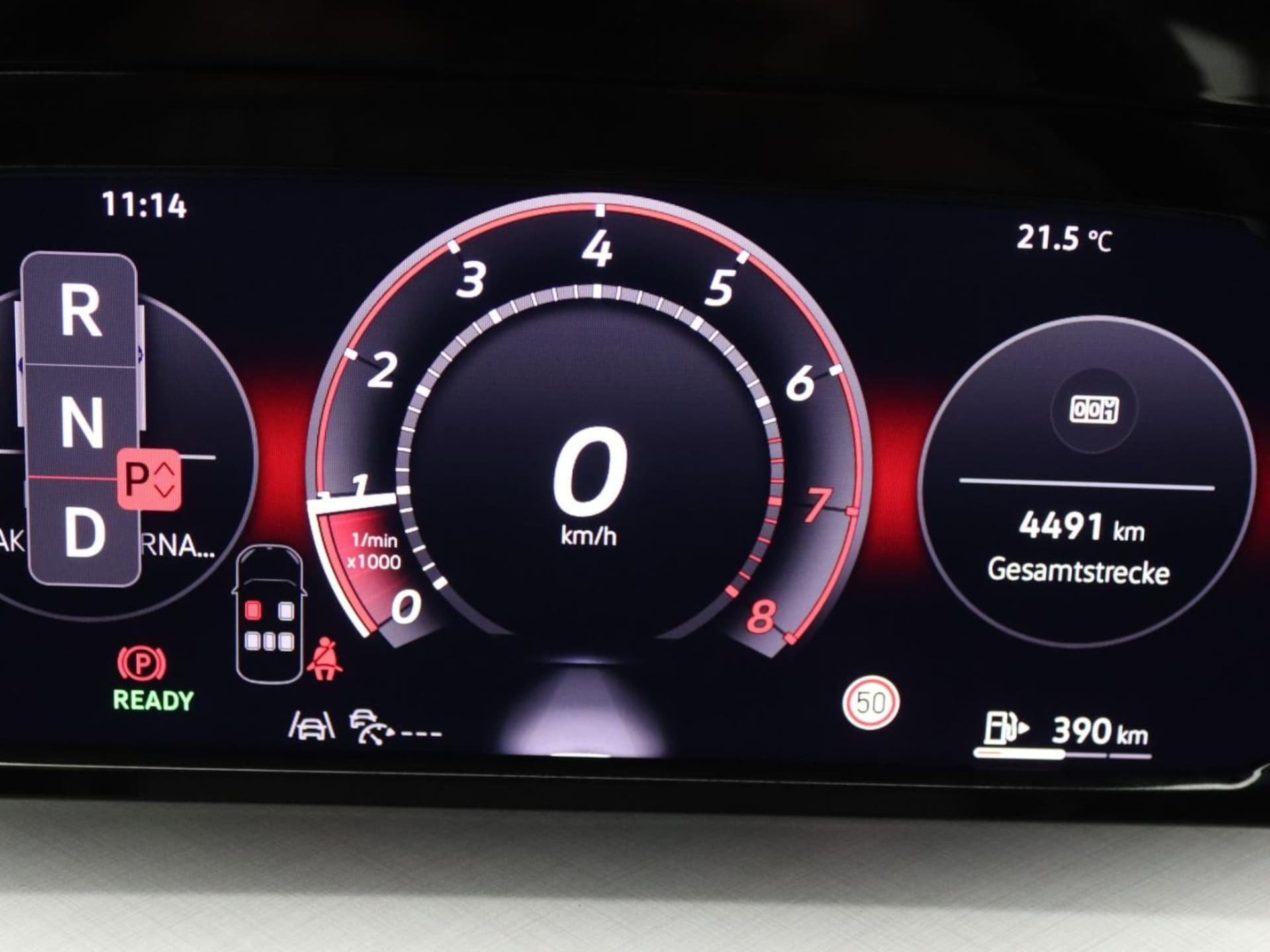 Volkswagen Golf Life