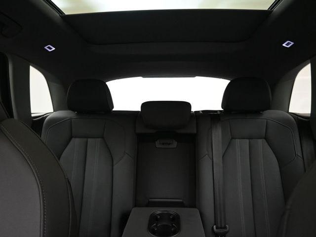 2025 Audi New Q5 Premium Plus - Photo 36