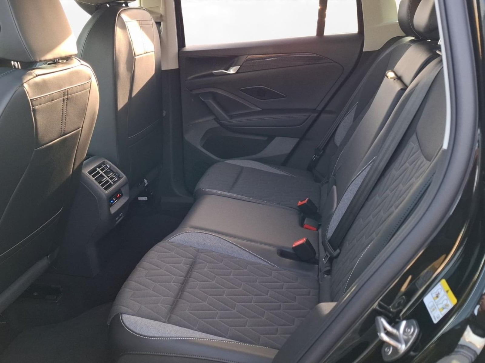Volkswagen Tiguan – Bild 3