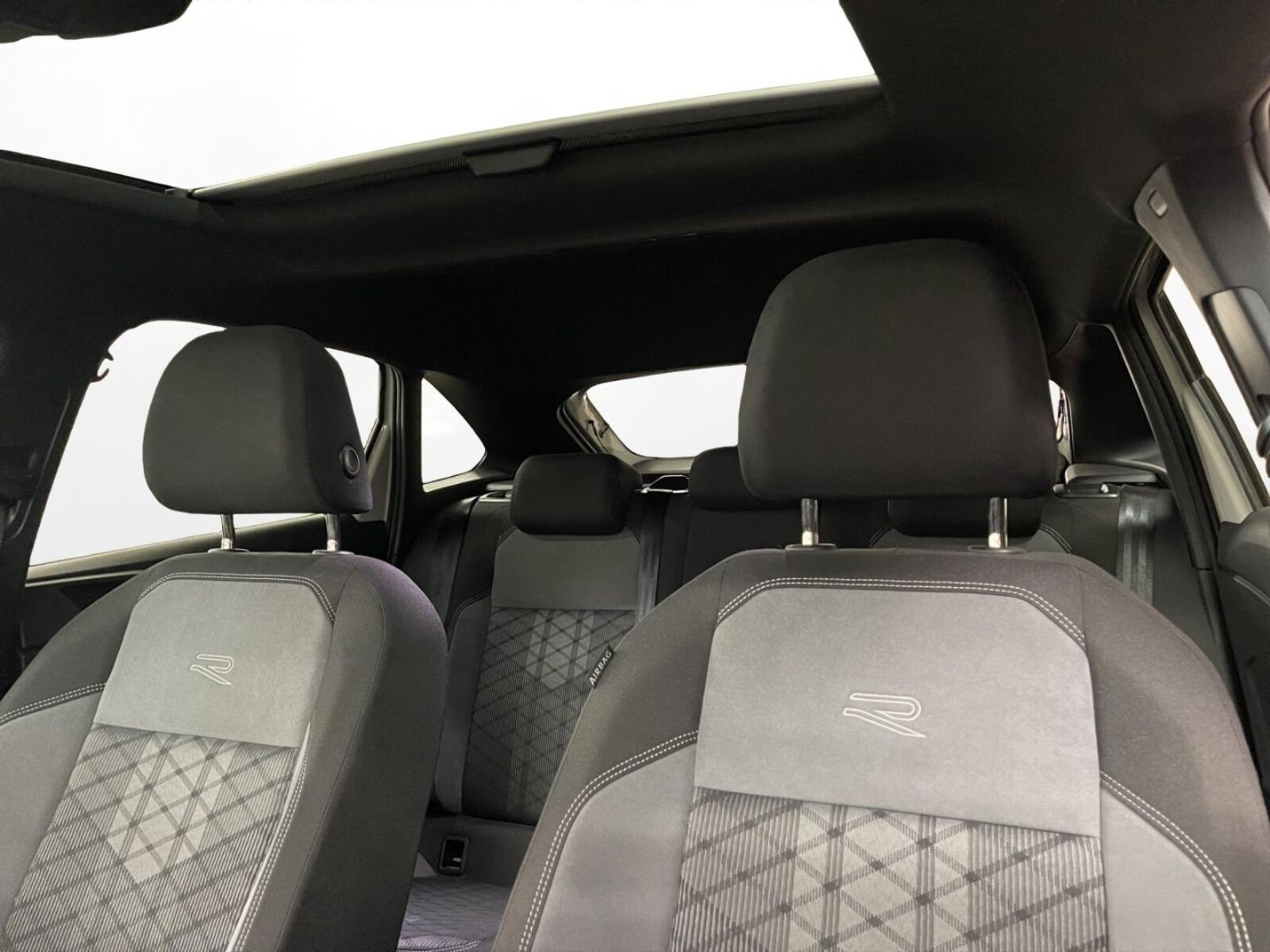 Volkswagen Taigo – Bild 9
