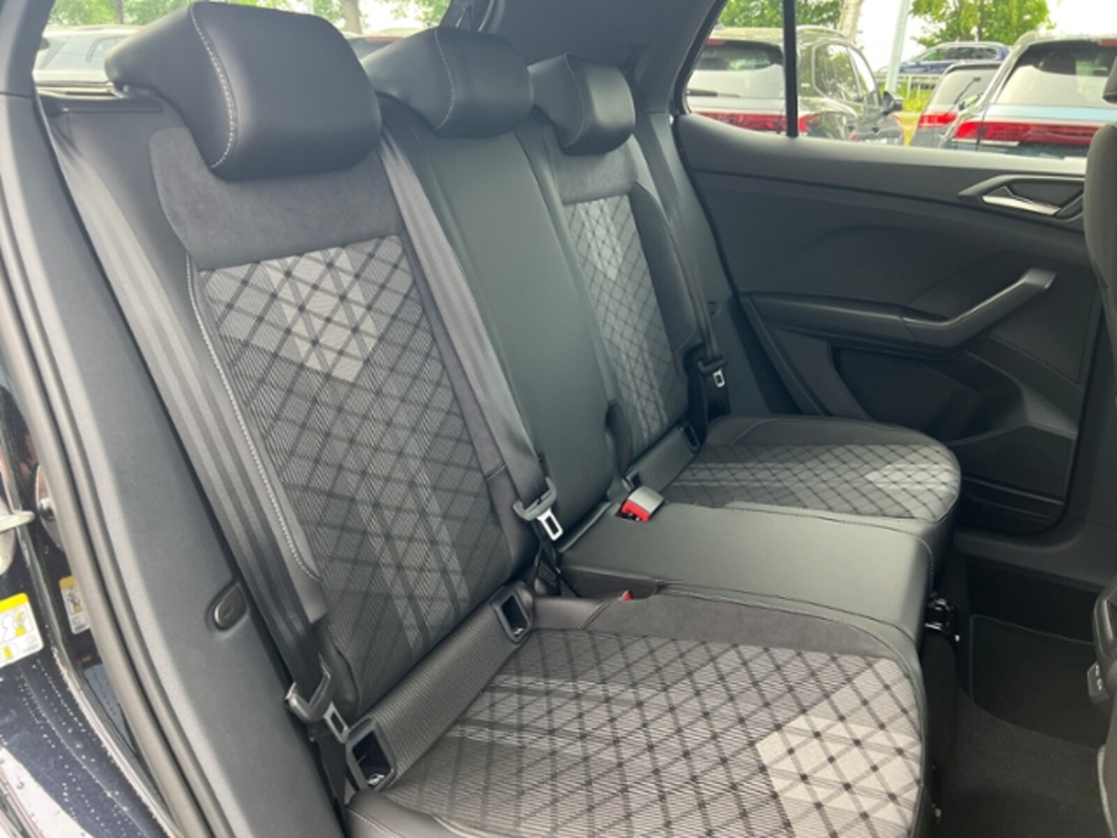 Volkswagen T-Cross – Bild 9