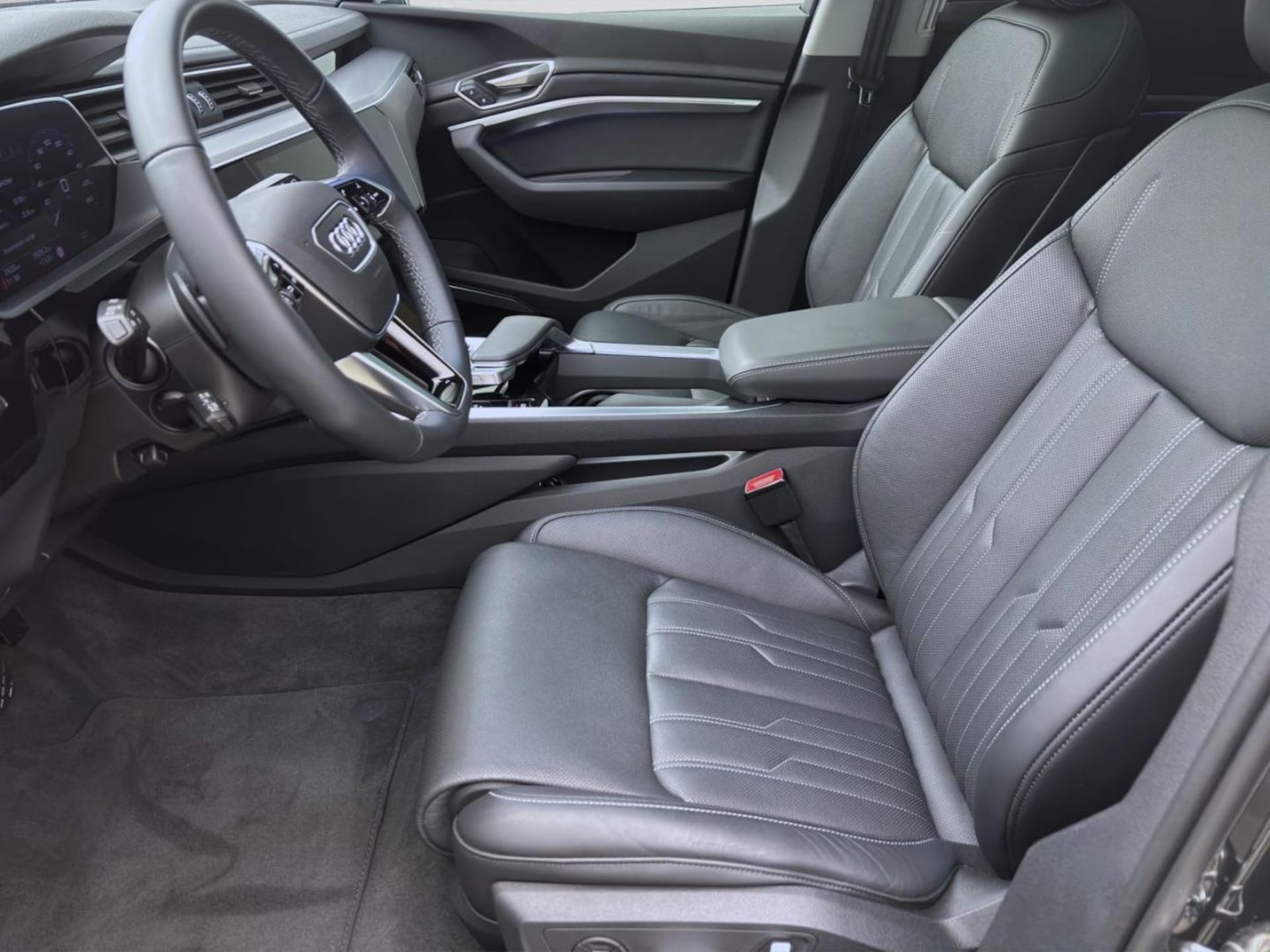 Audi Q8 e-tron Advanced