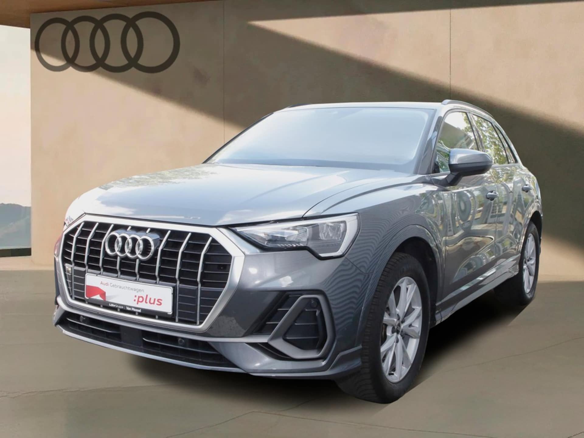 Audi Q3 SUV S line