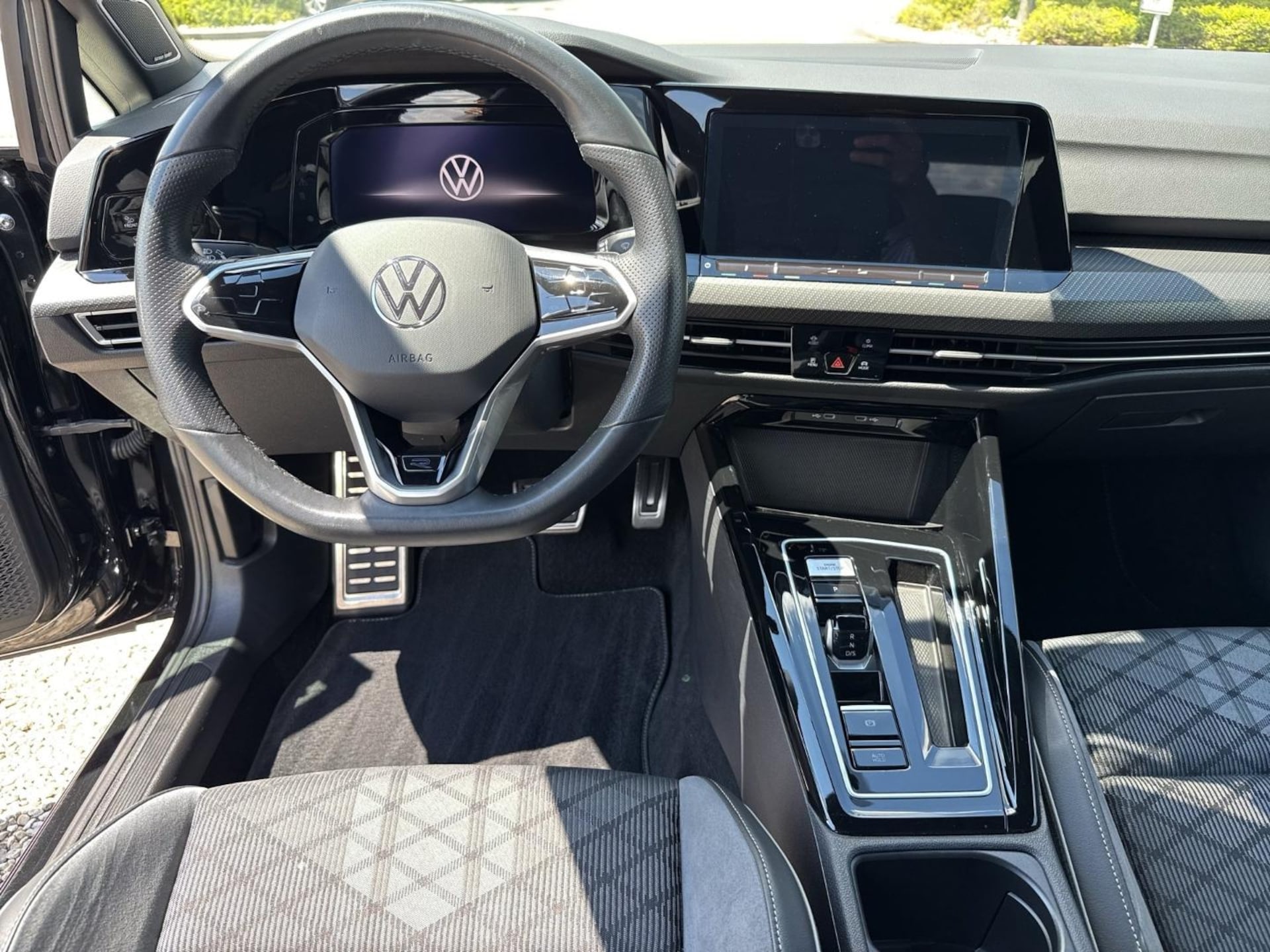 Volkswagen Golf R-Line