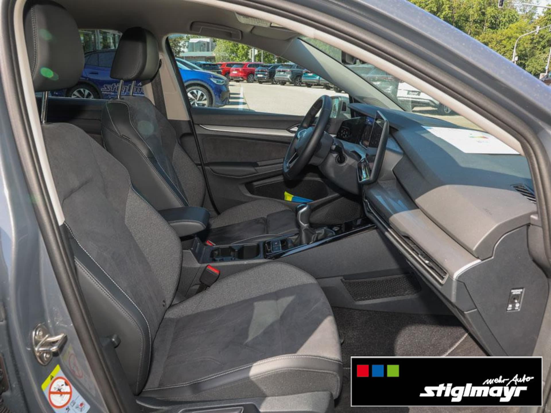 Volkswagen Golf Style