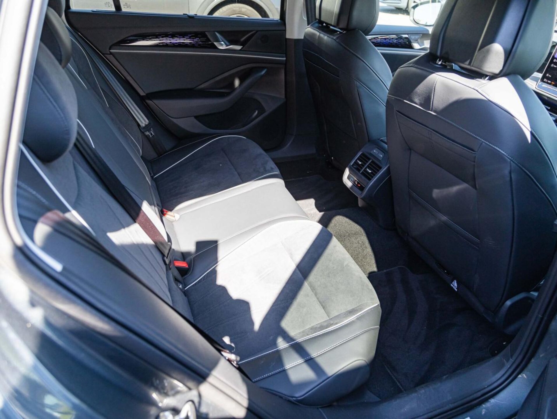 Volkswagen Passat Elegance