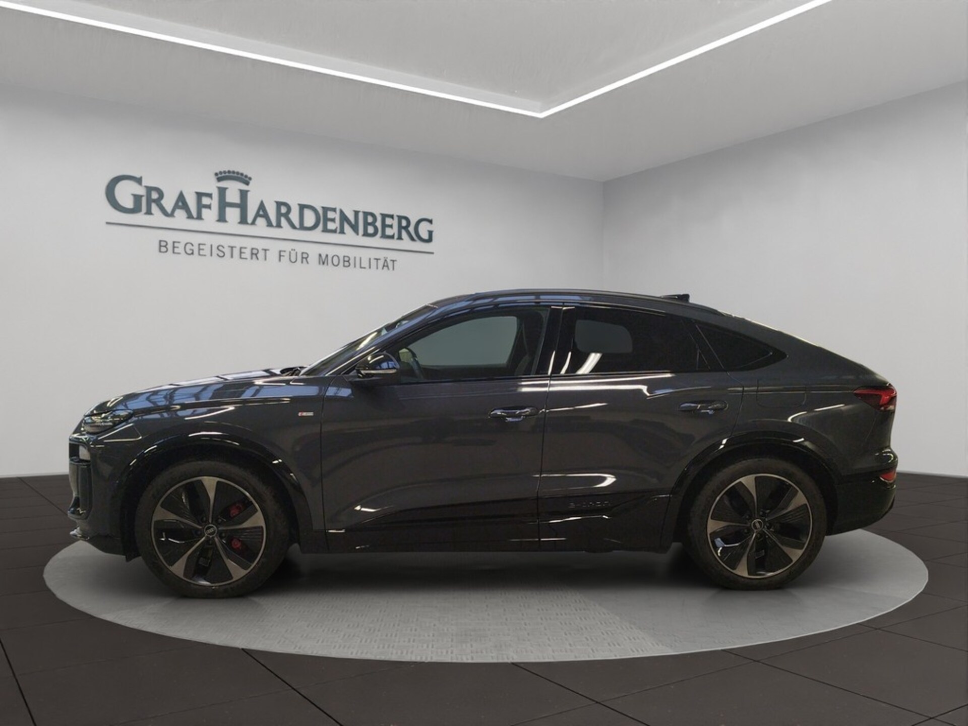Audi Q6 Sportback e-tron edition one