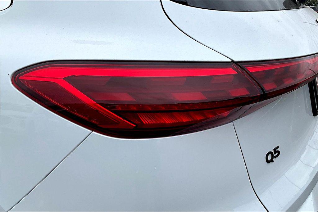2025 Audi Q5 Premium Plus - Photo 9