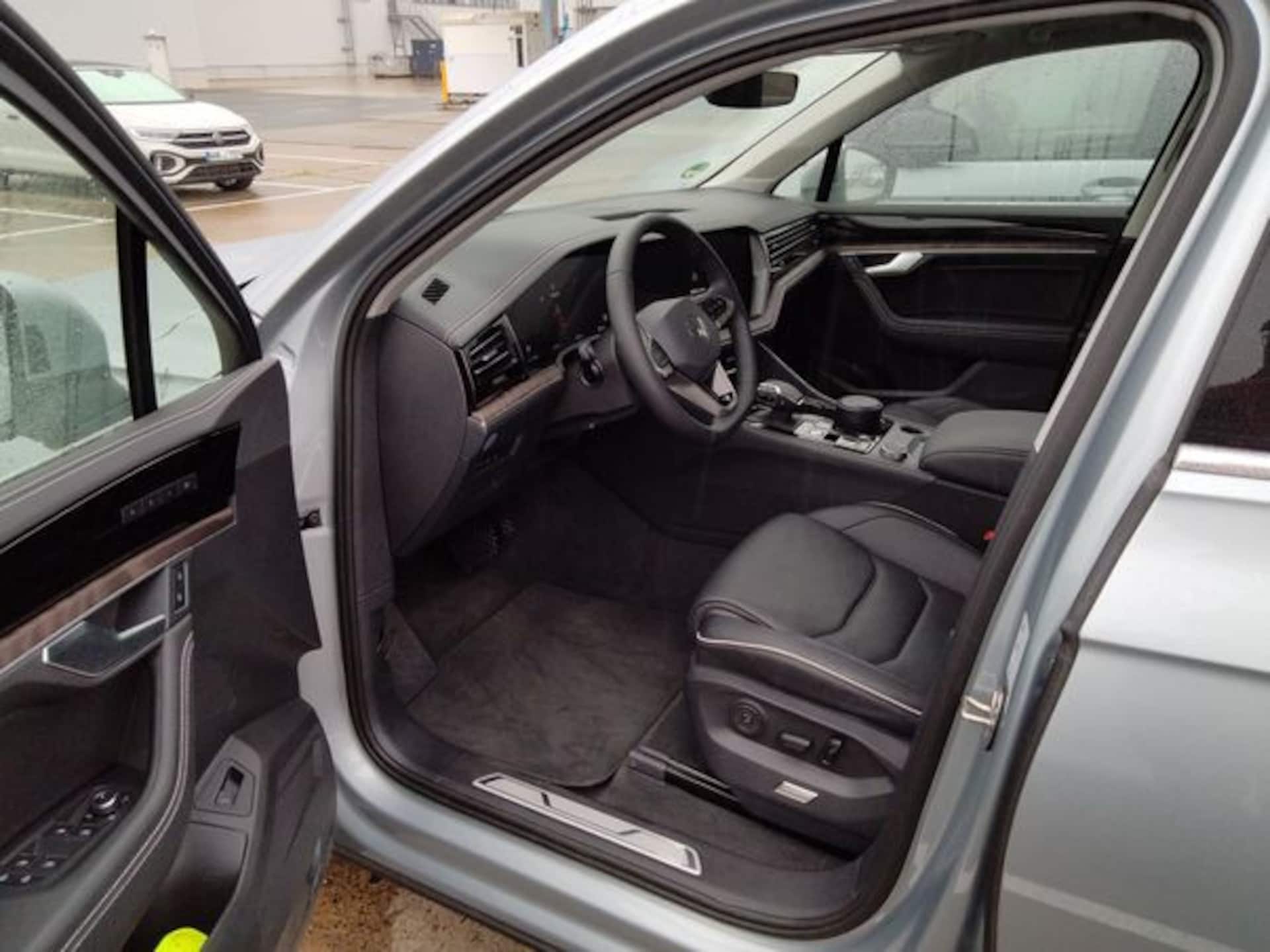 Volkswagen Touareg Elegance