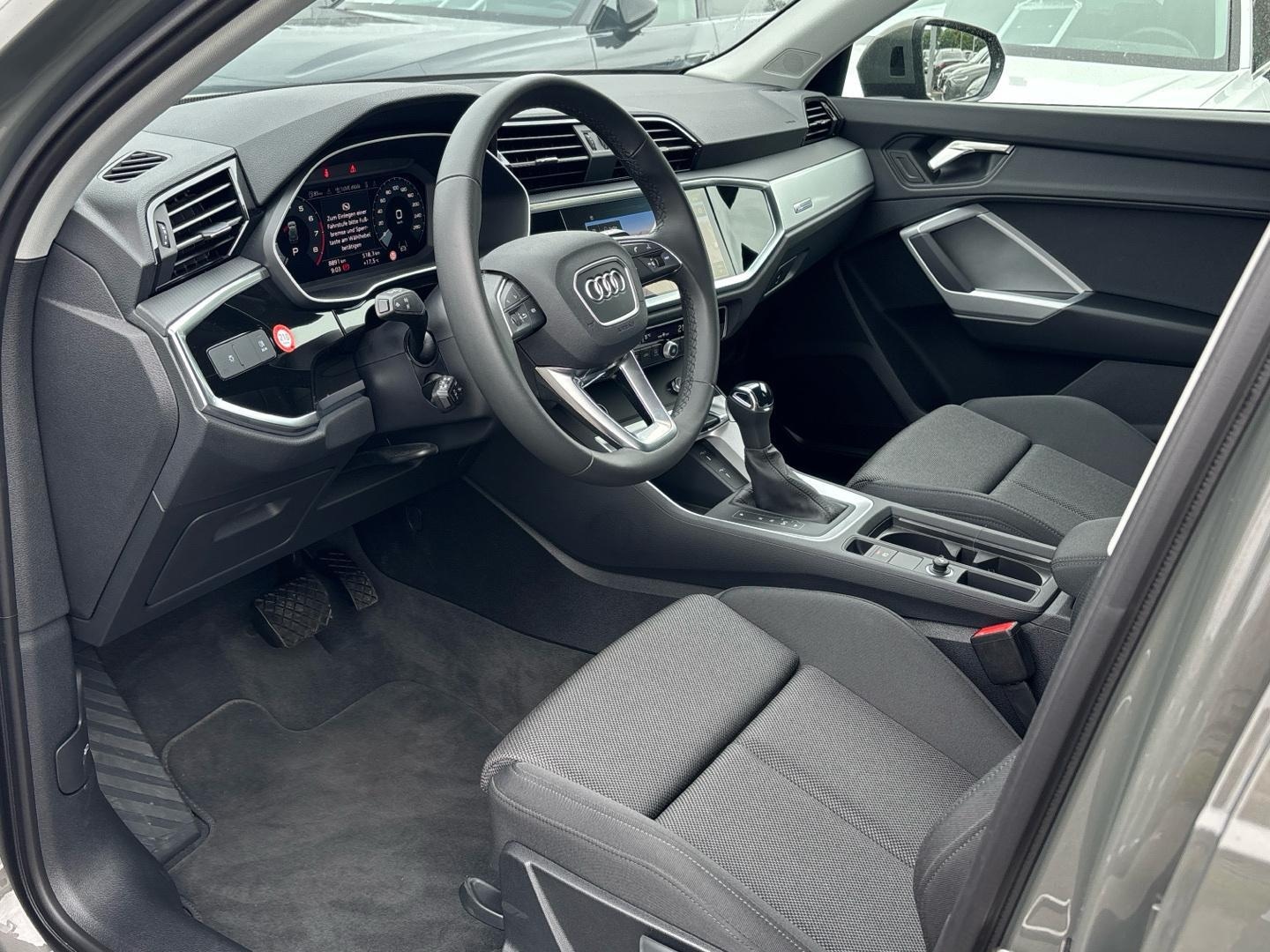 Bild über Audi Q3 TFSI 110 kW S tronic - für weitere Informationen kontaktieren Sie den Audi Partner