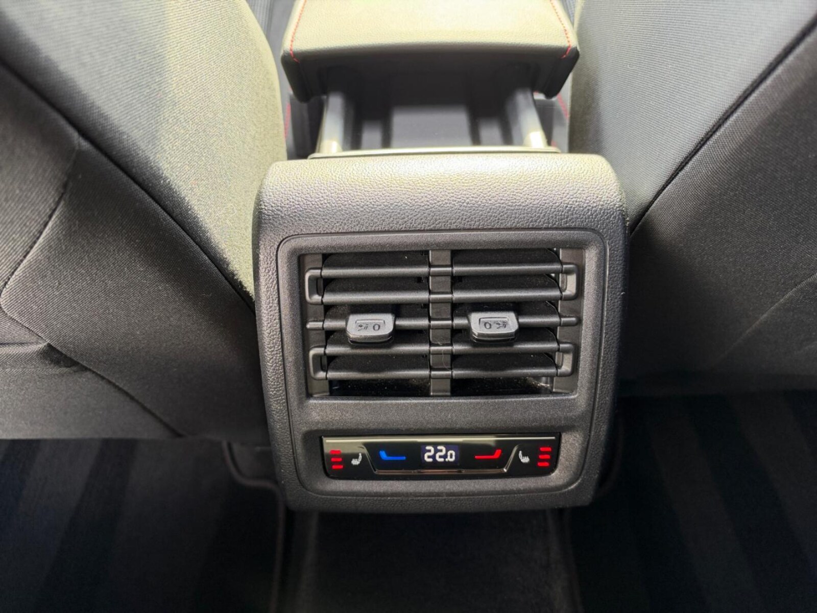 Volkswagen Golf – Bild 7
