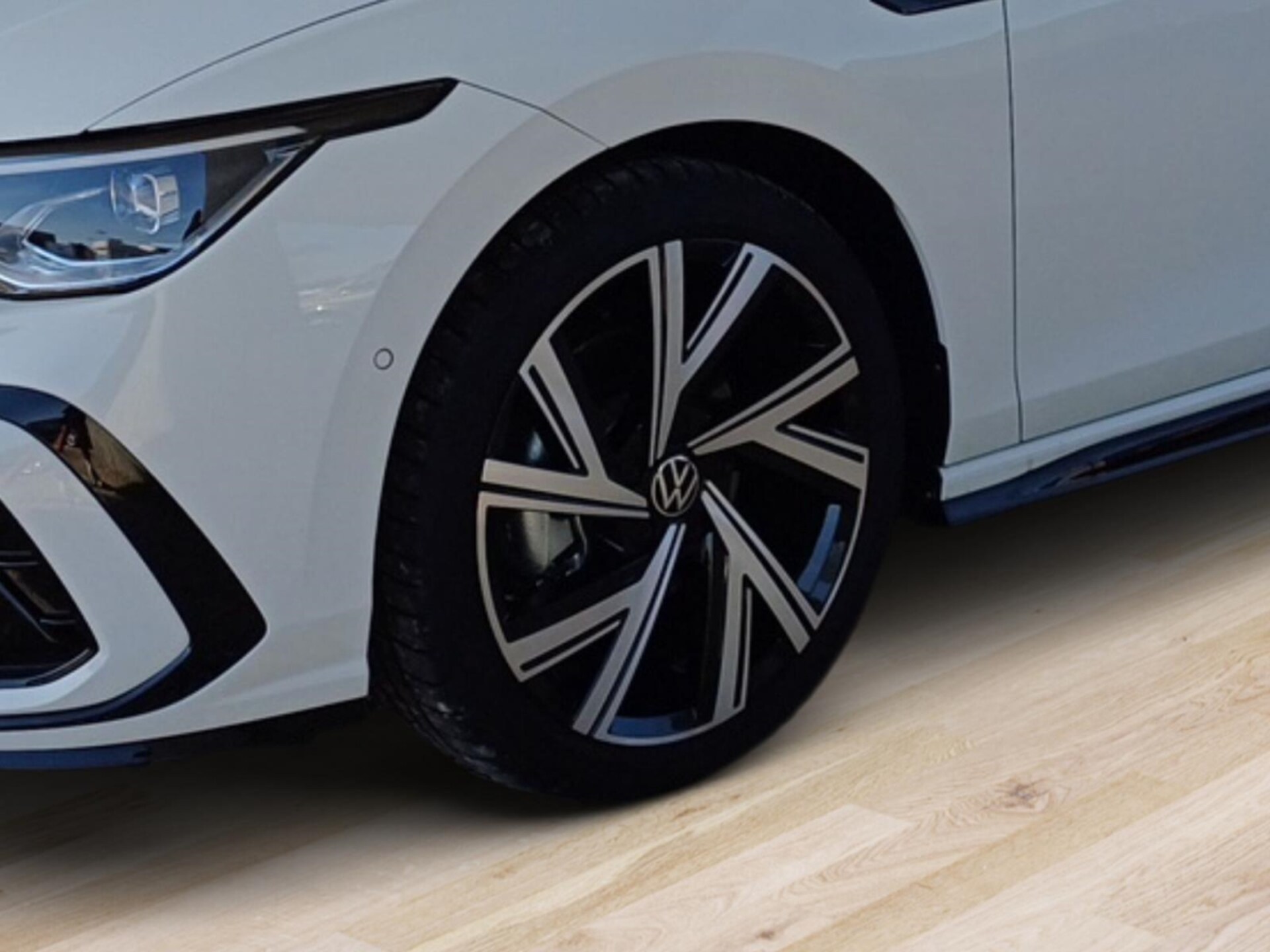 Volkswagen Golf R-Line