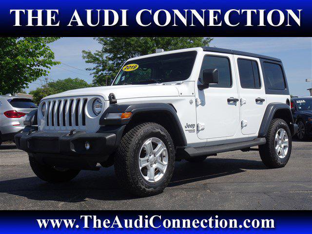 2019 Jeep Wrangler Sport S's photo
