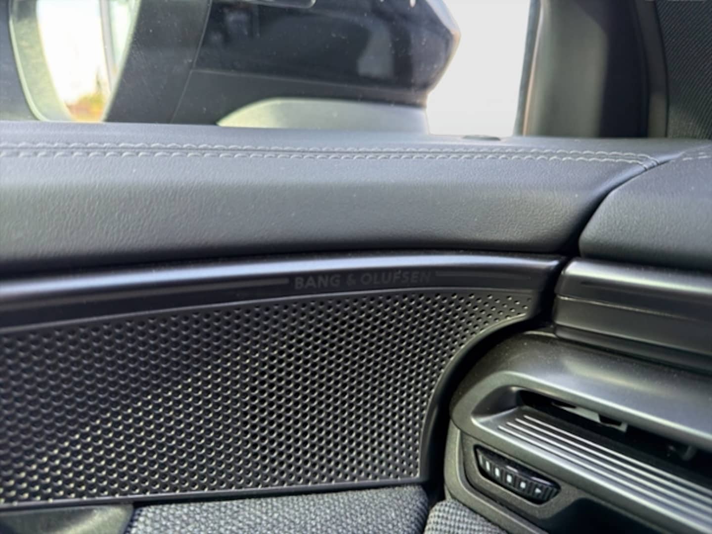 Bild über Audi A6 Avant edition one TDI quattro 150 kWS tronic - für weitere Informationen kontaktieren Sie den Audi Partner