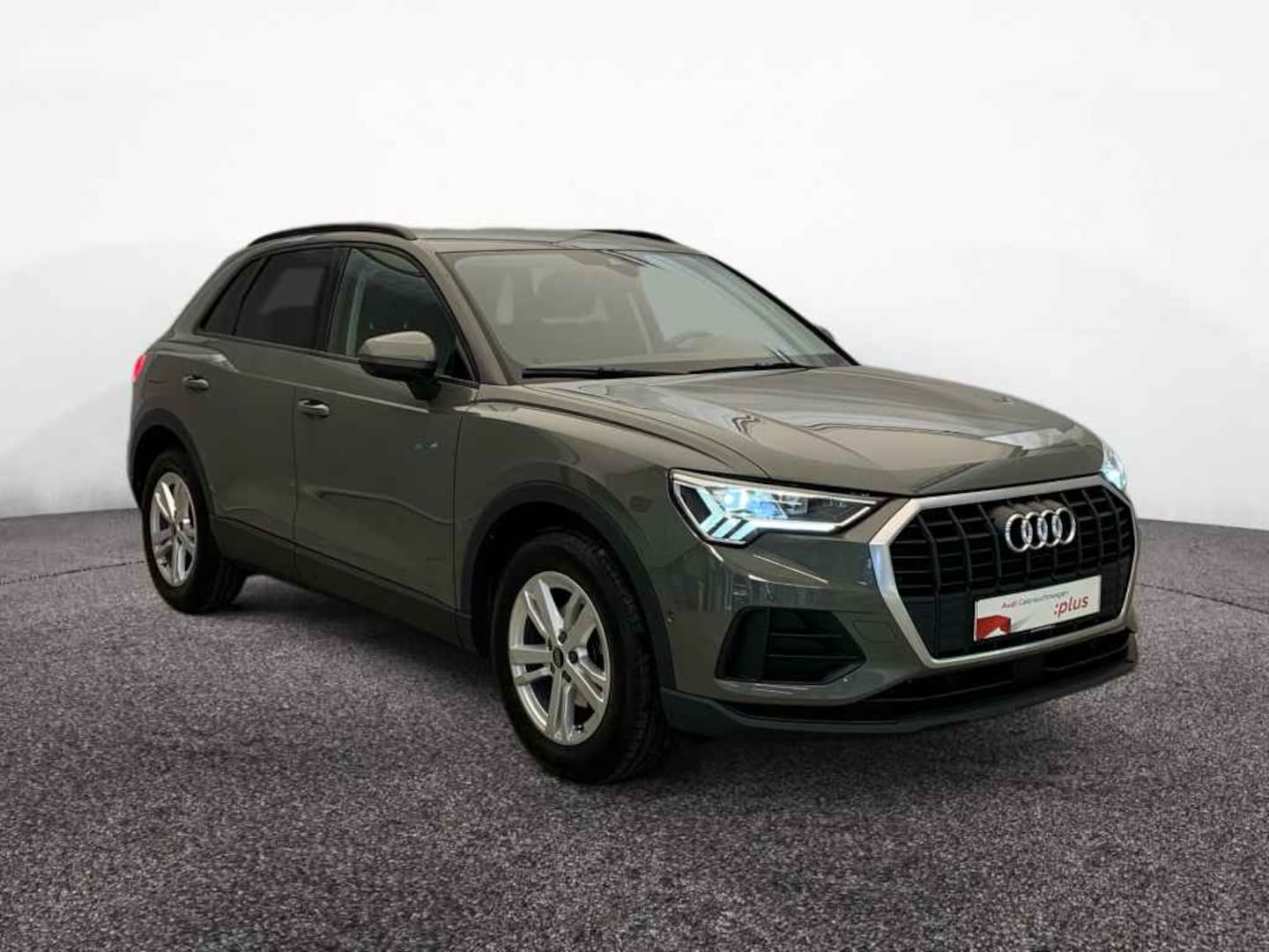 Bild über Audi Q3 35 TDI S tronic - für weitere Informationen kontaktieren Sie den Audi Partner