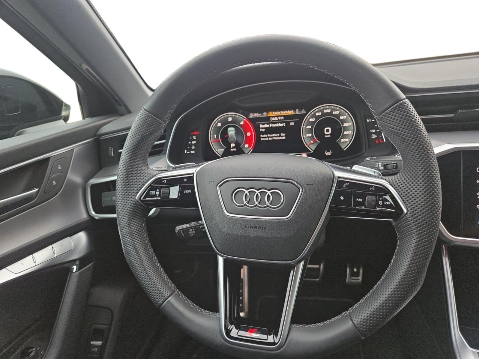 Audi S6 Avant