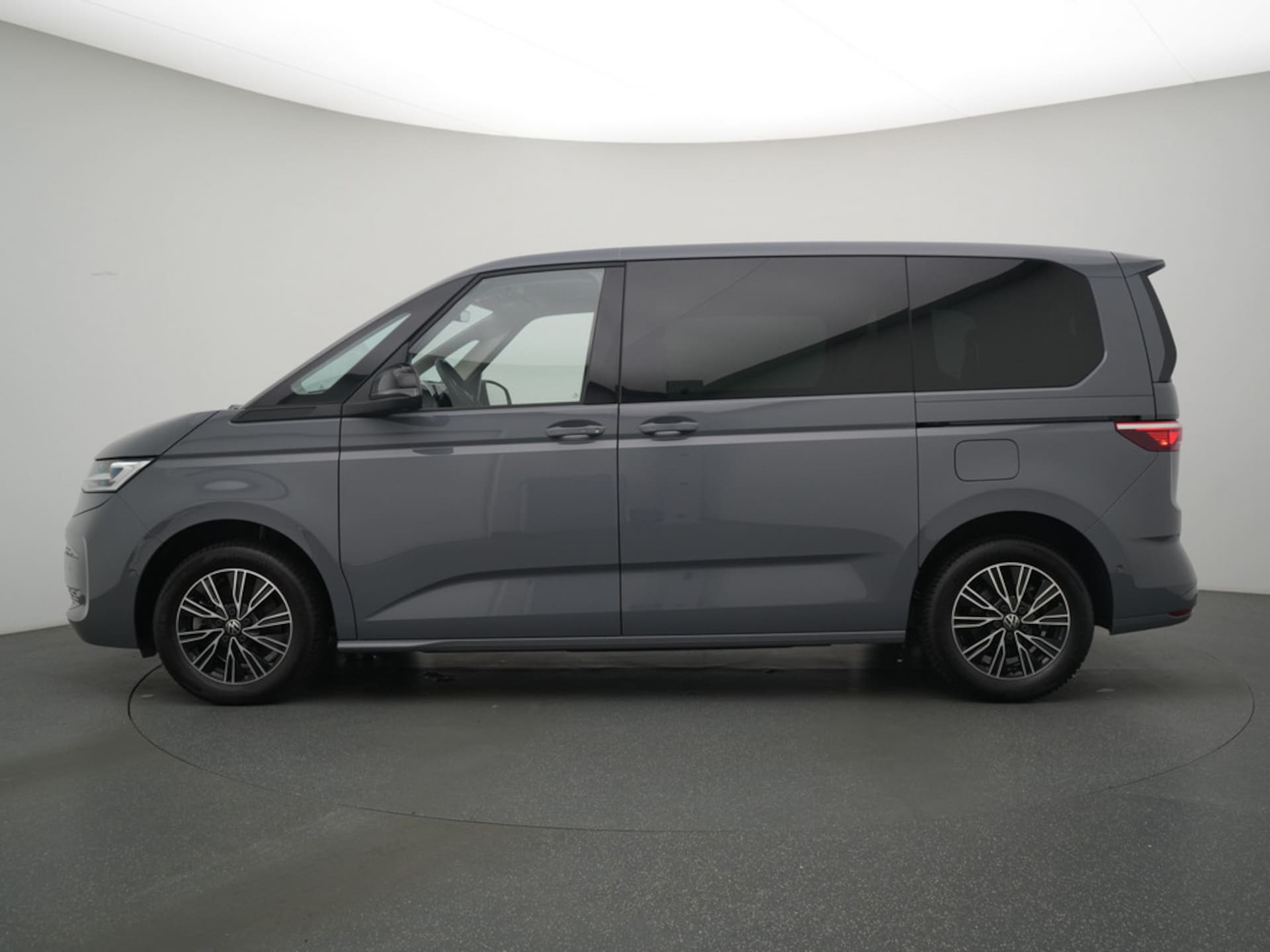 Volkswagen Multivan Basis-Modell