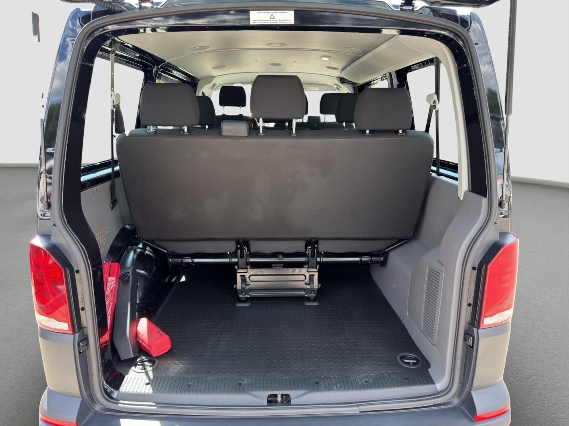Volkswagen T6.1 Transporter Kombi kurzer Radstand