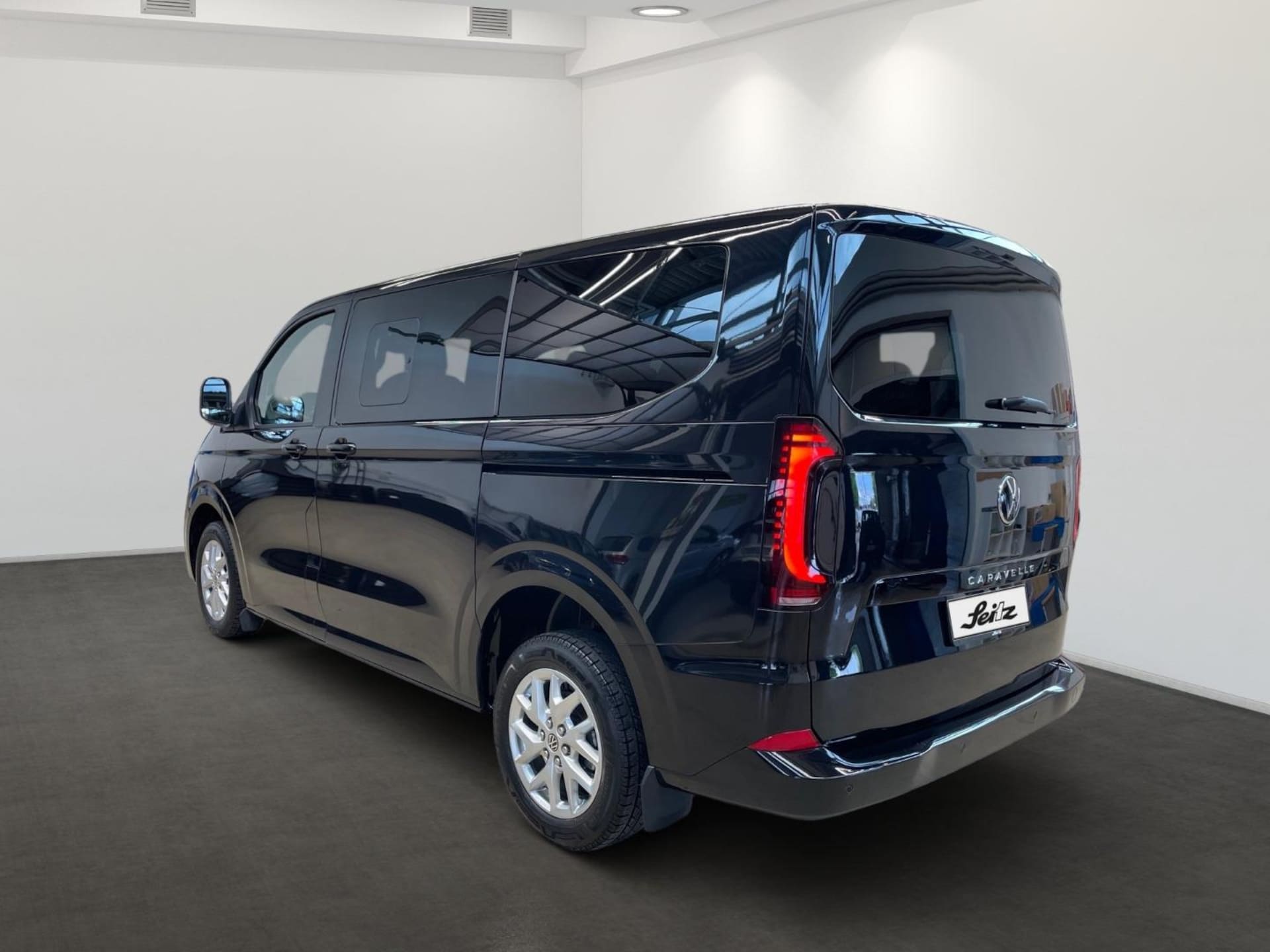 Volkswagen Caravelle Style