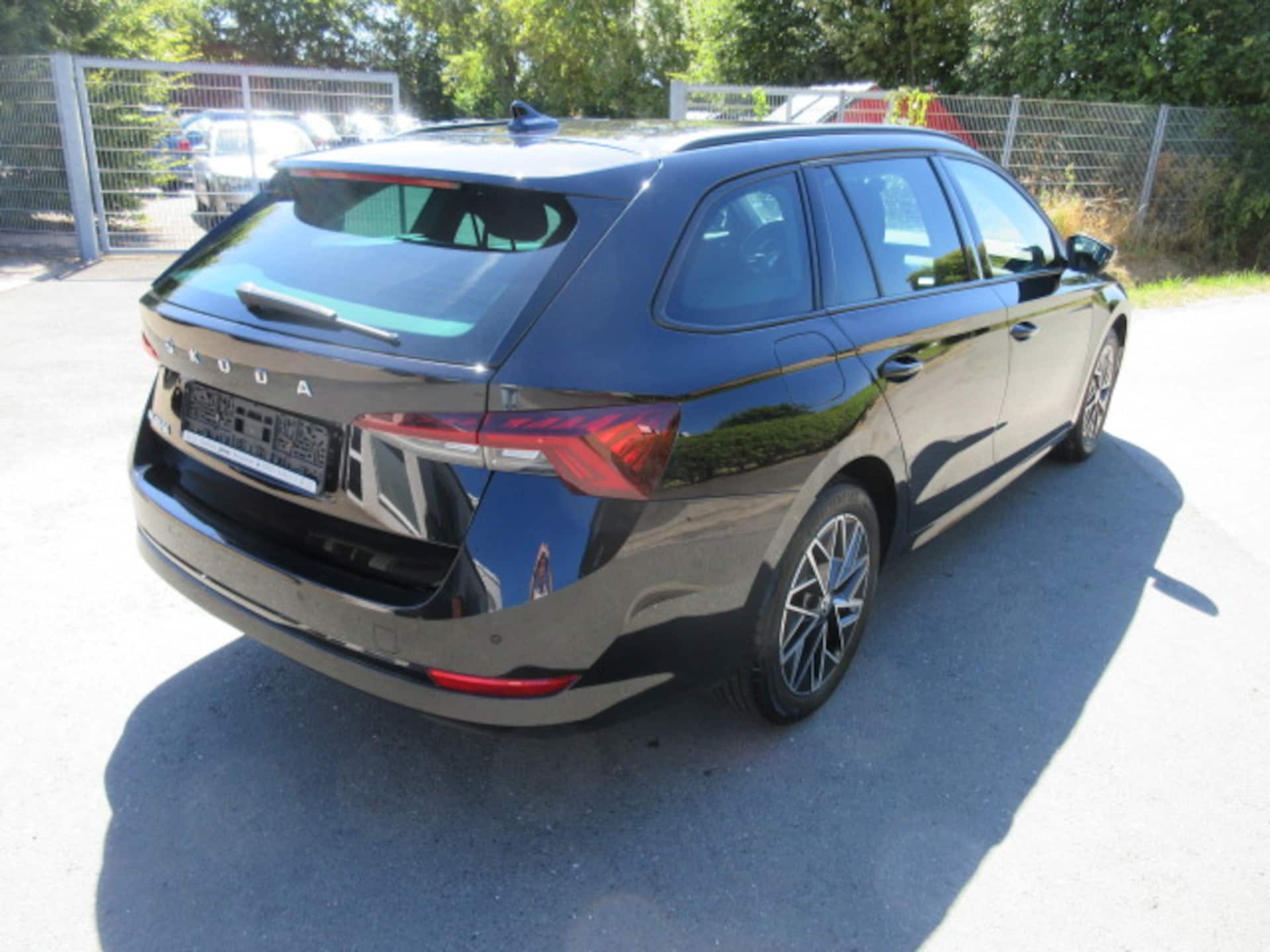 Skoda Octavia Combi Ambition
