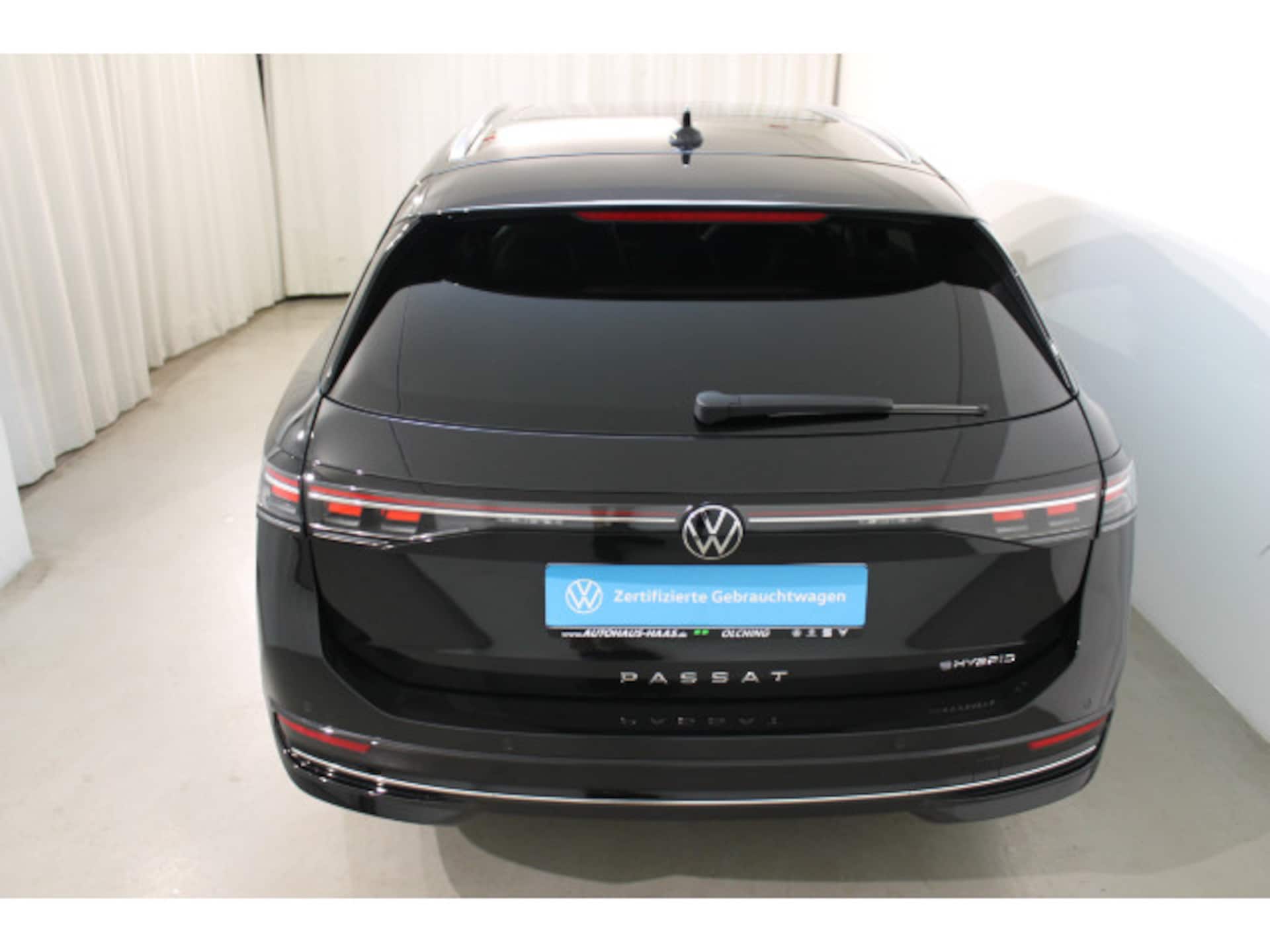 Volkswagen Passat Elegance
