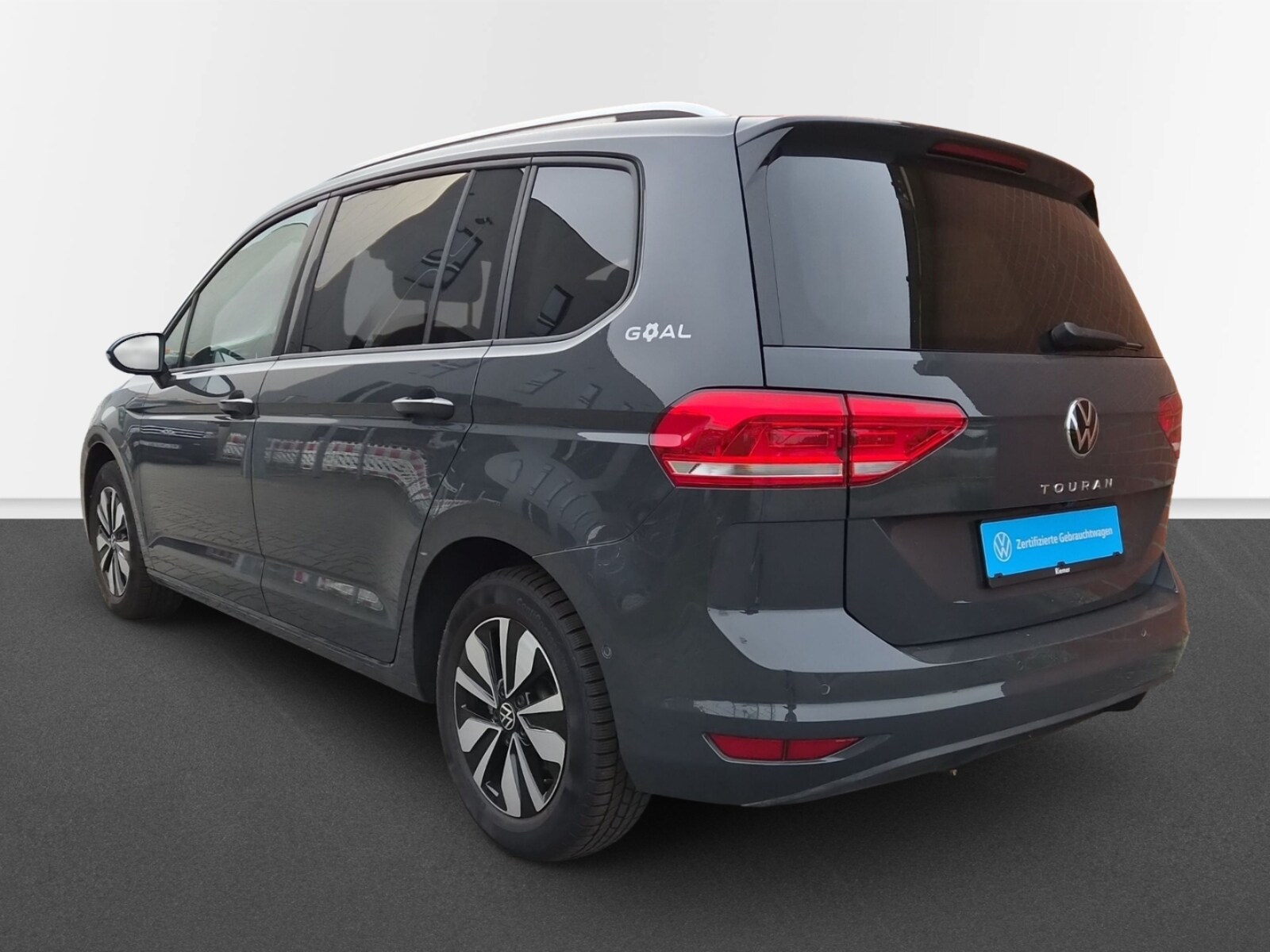 Volkswagen Touran – Bild 2